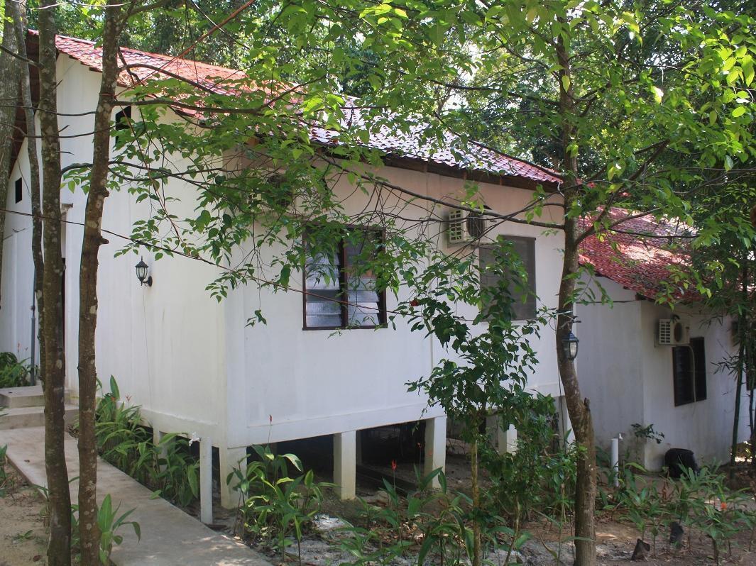 Perhentian Tropicana Inn Pulau Perhentian Kecil Екстериор снимка