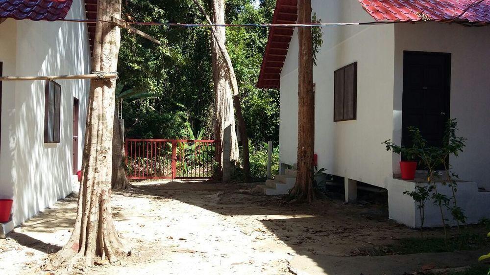 Perhentian Tropicana Inn Pulau Perhentian Kecil Екстериор снимка
