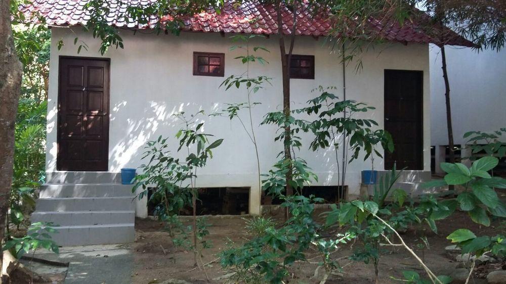 Perhentian Tropicana Inn Pulau Perhentian Kecil Екстериор снимка